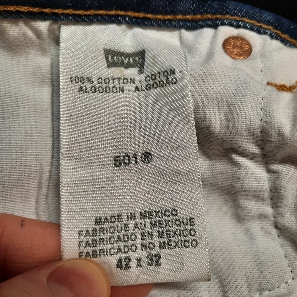 LEVI'S Original 501 Straight Leg Hidden Button Fly Mens Jeans (42 x 32) Blue